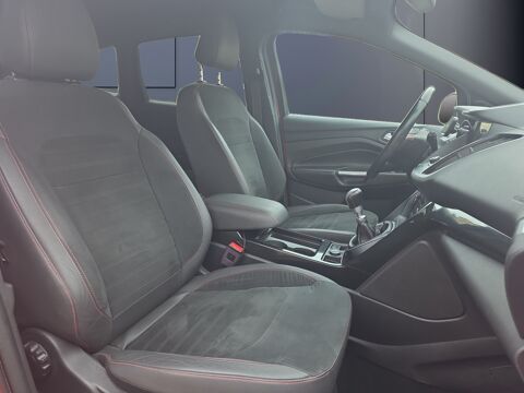 Kuga 2.0 Tdci 150 ch St-line /Cam&eacute;ra de recul/Radars AV-AR/Hayon 2019 occasion 34500 B&eacute;ziers