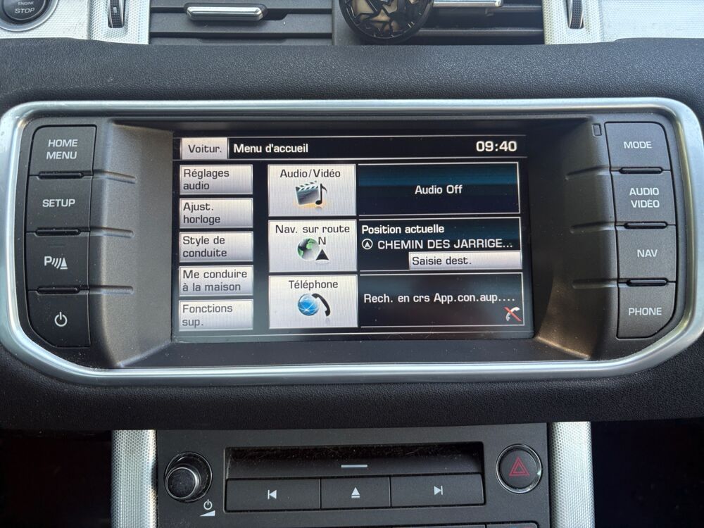 Range Rover Evoque 2.2 Td4 150 ch HSE 4wd Bva /Toit panoramique/Camera/Entretie 2014 occasion 19100 Brive-la-Gaillarde