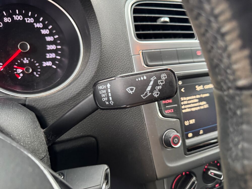 Polo 1.0 60 ch Allstar /Suivi Complet/2e Main/Carplay/GPS/Pack De 2016 occasion 59000 Lille