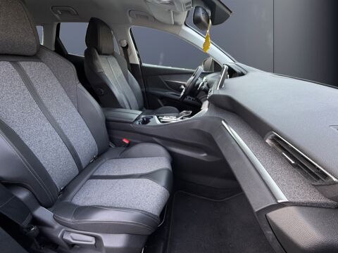 3008 Generation-ii 1.2 130 ch Allure Business Eat8 /CarPlay/Suivi 2019 occasion 59000 Lille
