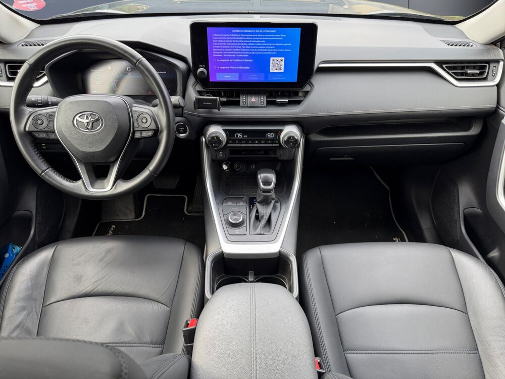 RAV 4 2.5 222 ch Hybrid Dynamic Awd-i Bva /Int&eacute;rieur Cuir 2023 occasion 77450 Montry