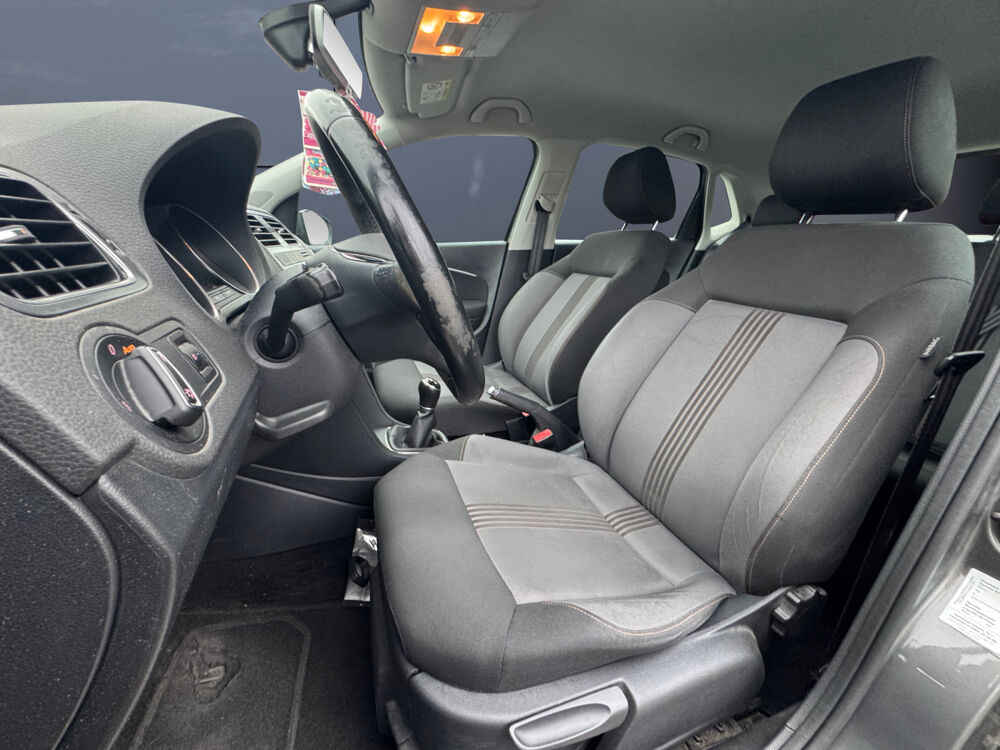 Polo 1.0 60 ch Allstar /Suivi Complet/2e Main/Carplay/GPS/Pack De 2016 occasion 59000 Lille
