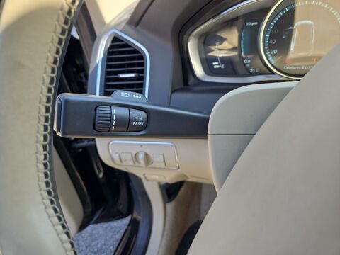 XC60 2.0 D4 180 ch Momentum Business Geartronic Bva /Toit ouvrant 2014 occasion 56100 Lorient