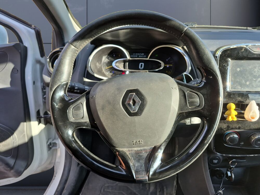 Clio 1.5 Dci 75 ch Zen /Attelage 2014 occasion 41700 Le Controis en Sologne