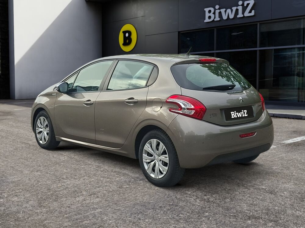 208 1.2 Vti 80 ch Urban Soul /Distri ok/Suivi complet entretiens 2013 occasion 43000 Le Puy-en-Velay