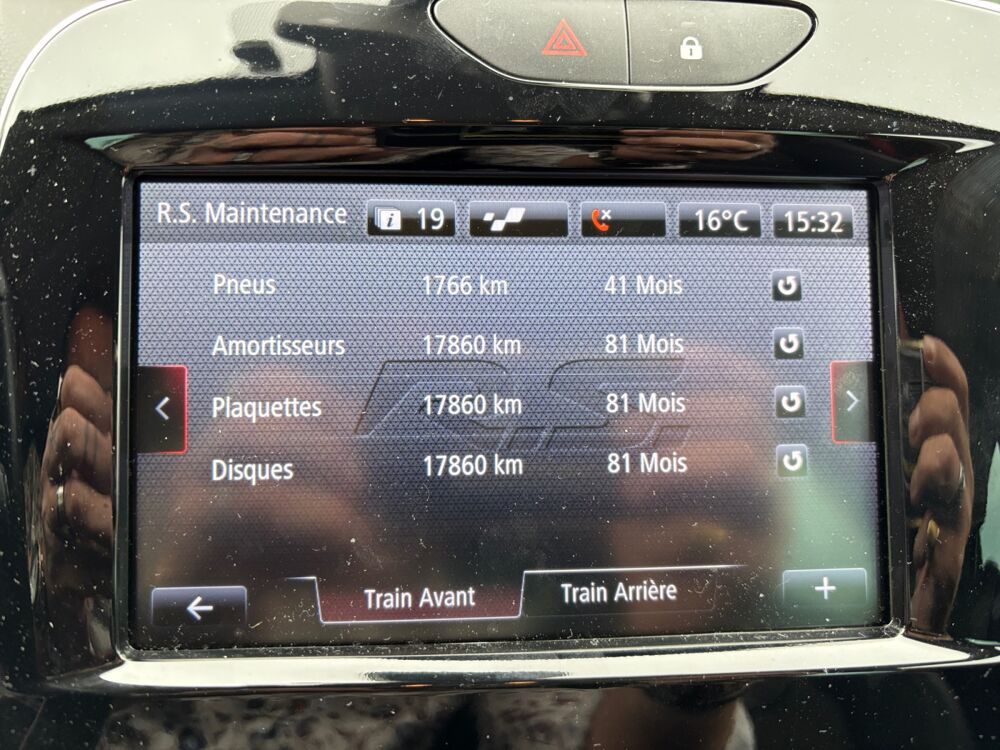 Clio 1.6 Tce 220 ch Energy Rs Trophy Edc Bva /Cam&eacute;ra/Si&egrave;ges av ch 2018 occasion 43120 Monistrol-sur-Loire