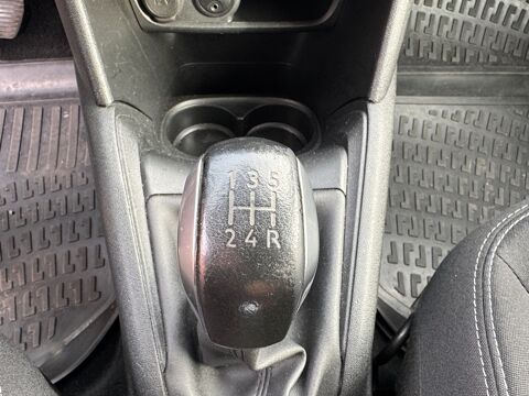 208 1.2 82 ch Style /Suivi complet/Carplay/Radars/GPS 2017 occasion 59000 Lille