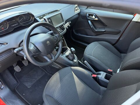 208 1.2 Vti 82 Style /Si&egrave;ges Chauffant/Camera de Recul/Clim Auto 2017 occasion 43200 Yssingeaux