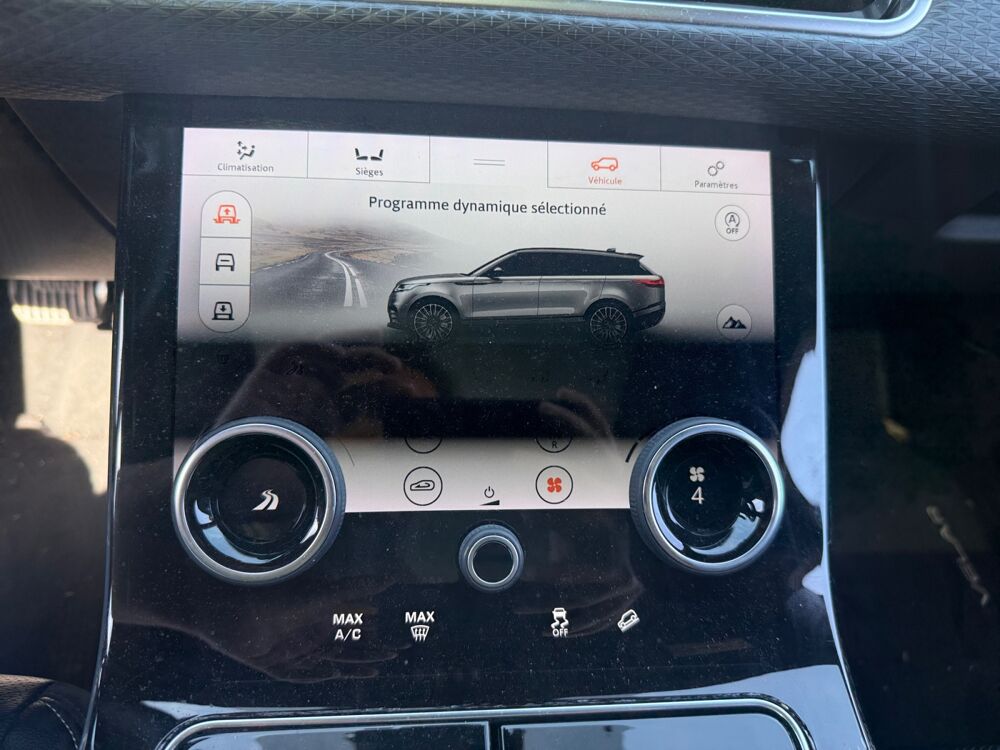 Range rover velar 3.0 V6 D 300 R-dynamic HSE 4wd /Suivi complet/Toit Ouvrant/S 2018 occasion 10430 Rosi&egrave;res-pr&egrave;s-Troyes