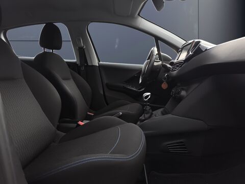 208 Generation-i 1.5 Bluehdi 100 ch Signature /Carplay&amp;Andro 2018 occasion 63500 Issoire