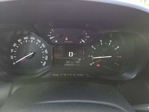 C3 Aircross 1.2 essence 80 ch Live /Courroie chang&eacute;e/Kit mains libres bl 2018 occasion 63500 Issoire