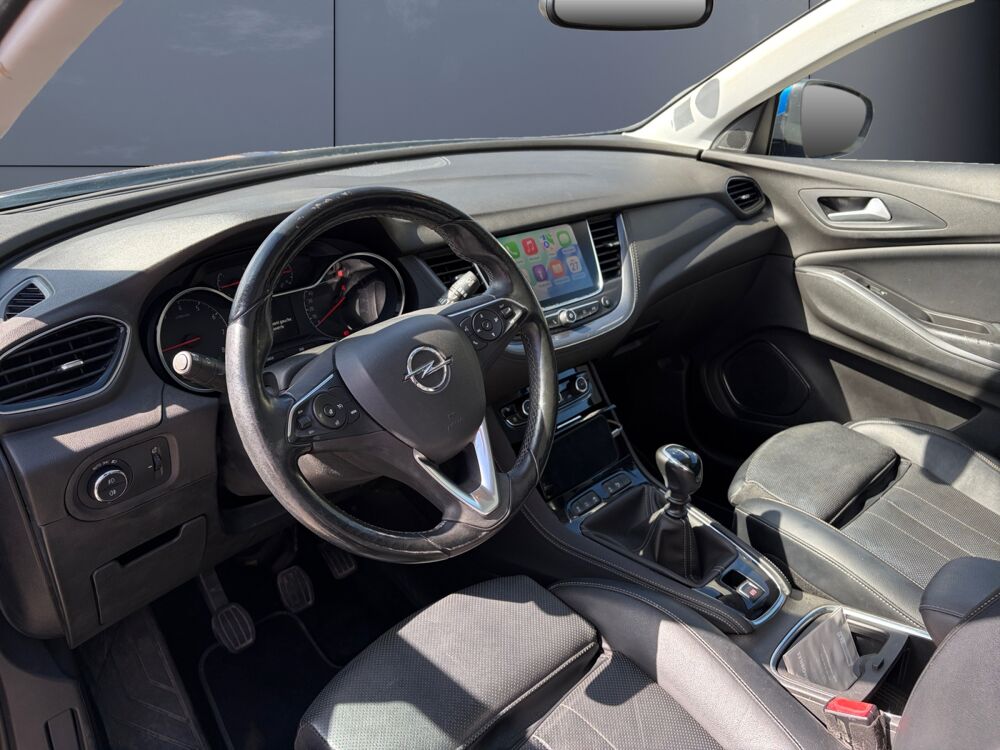 Grandland x 1.2 Turbo 130 ch Elite 4x2 /Premiere main 2018 occasion 09300 Lavelanet
