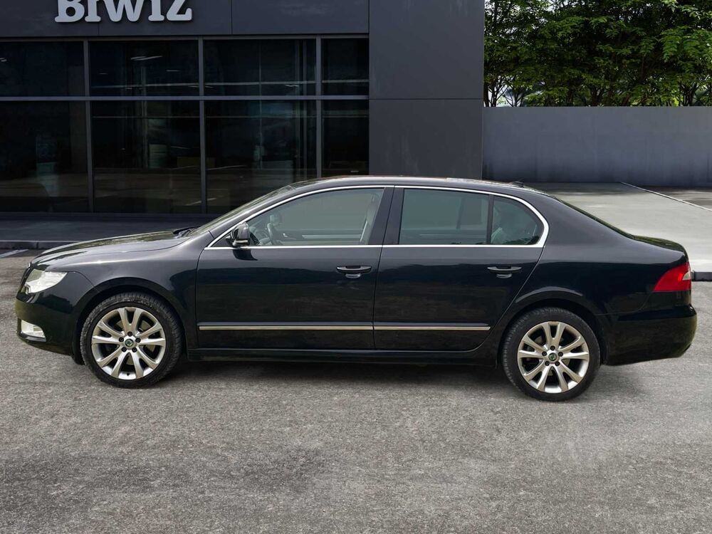 Superb 1.8 TFSI 160 ch Elegance DSG7 /Int&eacute;rieur Cuir 2012 occasion 30000 Nimes