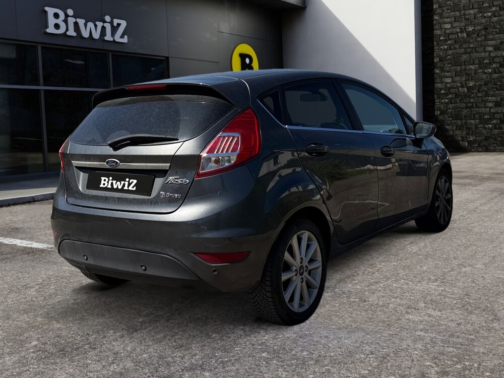 Fiesta 1.5 Tdci 95 ch titanium / Possibilit&eacute; 5 places / 1&egrave;re Main 2016 occasion 01150 Blyes