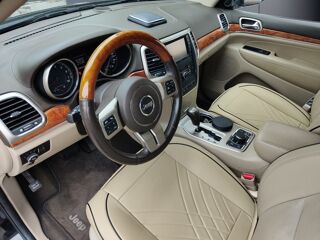 Grand Cherokee 3.6 285 ch Overland Awd/FlexFuel &eacute;thanol /Cuir &eacute;lectrique ve 2011 occasion 28500 Vernouillet