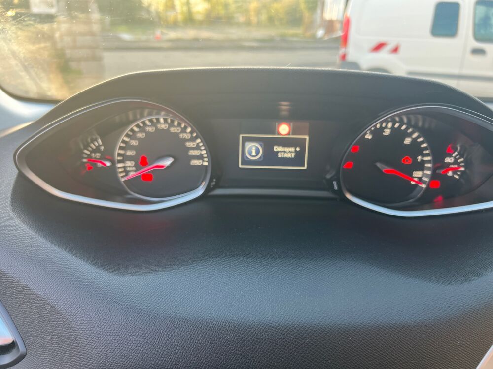 308 Generation-ii 1.5 Bluehdi 130 ch Allure Start-stop /Toit pan 2020 occasion 43120 Monistrol-sur-Loire