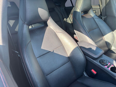 Classe CLA Fascination pack AMG Line 211 ch /Toit ouvrant pano/Cuir Nap 2014 occasion 43120 Monistrol-sur-Loire
