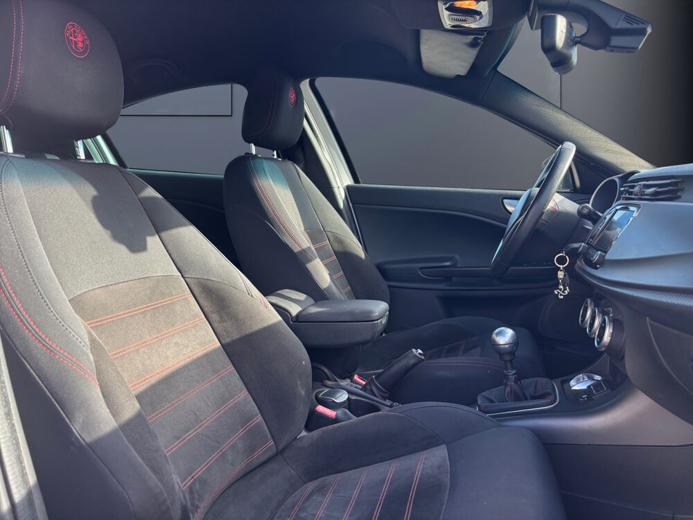 Giulietta 1.6 Jtdm 120 ch Sport Edition /2eme main / Alcantara / Pack 2017 occasion 43120 Monistrol-sur-Loire