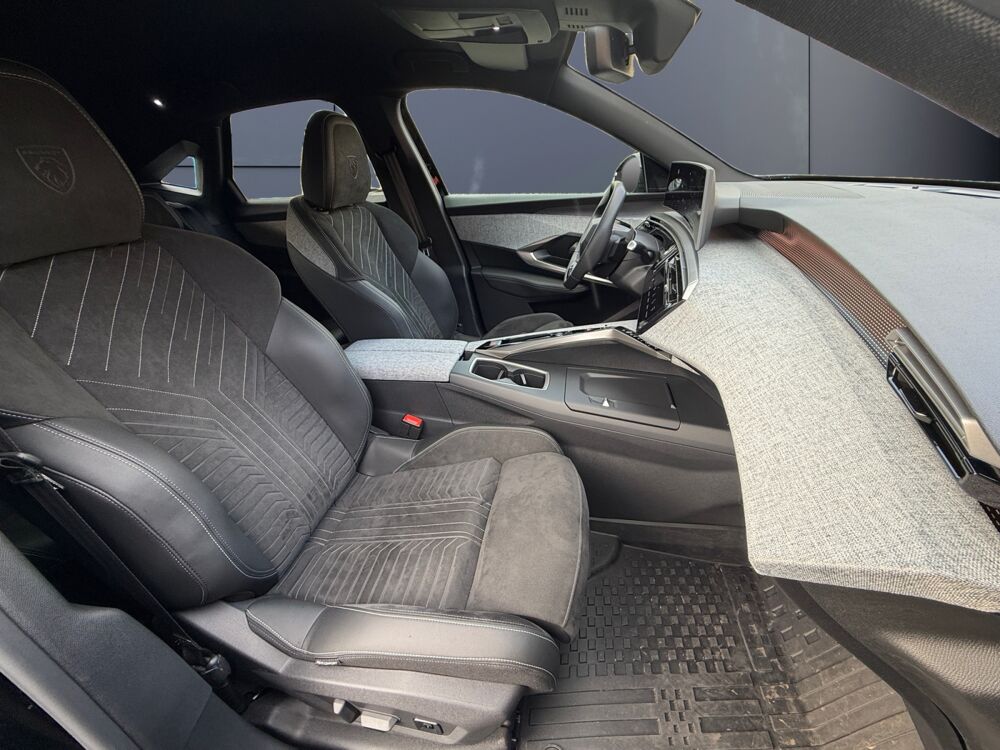 3008 Generation-iii 1.2 145 ch 135 Mhev Hybrid Gt E-dcs6 Bva /App 2025 occasion 59000 Lille
