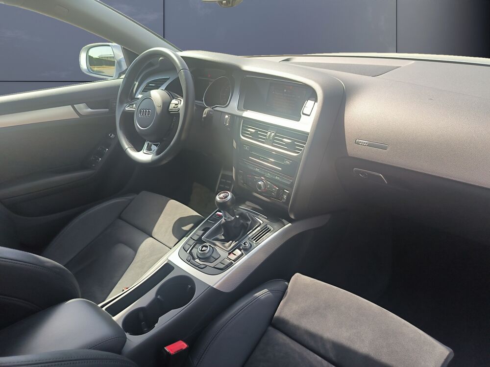 A5 Sportback Ambiente 2.0 Tdi 150 ch Bvm6 /Suivi d'entretien li 2015 occasion 31600 MURET