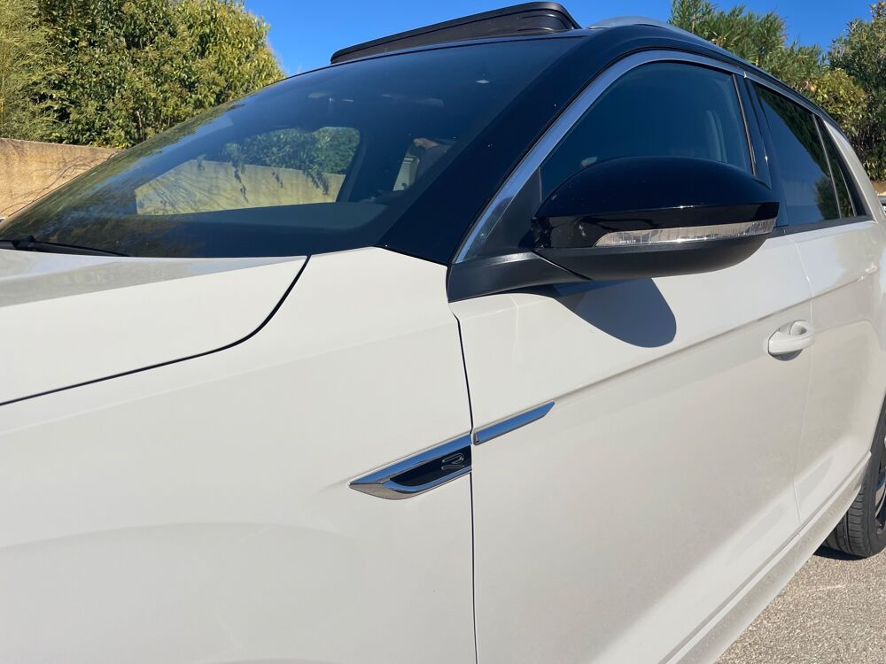 T-ROC 1.5 Tsi 150 ch R-line Dsg7 /Toit ouvrant/Attelage/Entretien 2023 occasion 30000 Nimes