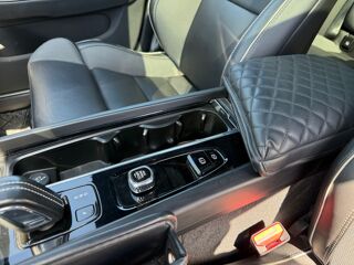 V60 2.0 197 ch Hybride R-DESIGN Geartronic /Toit ouvrant/Jantes 2022 occasion 31650 Lauzerville