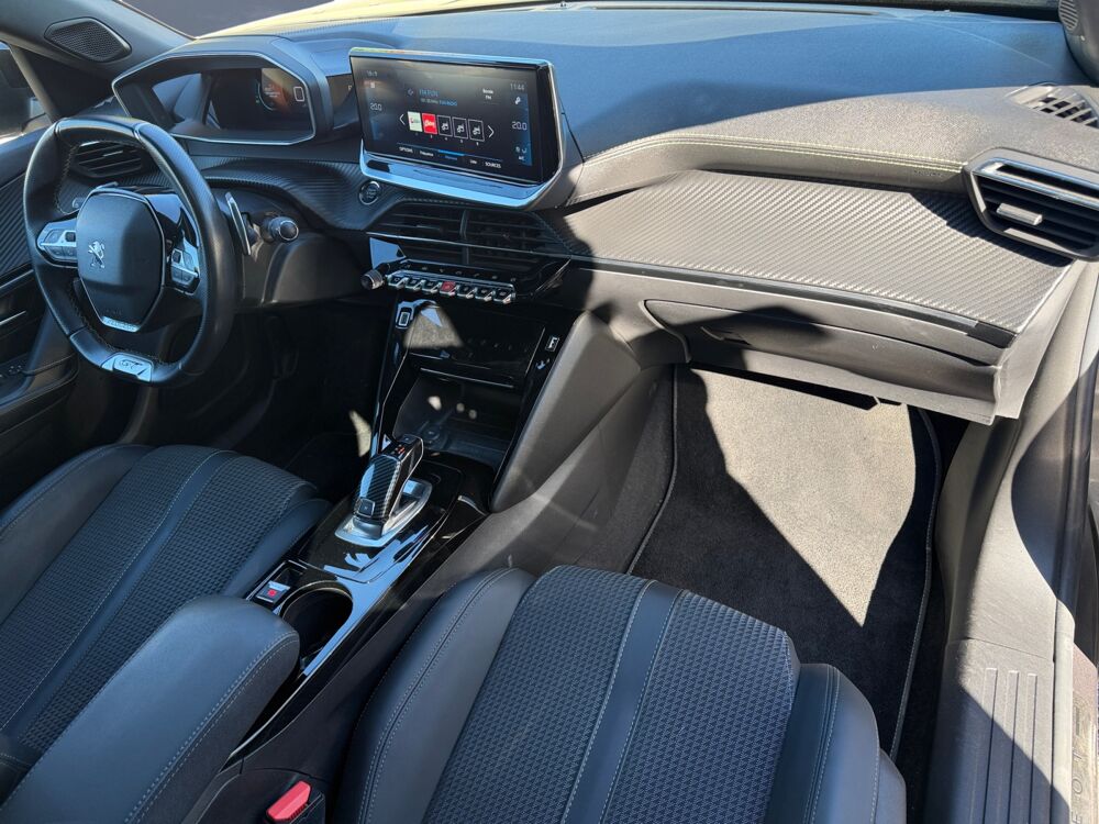 2008 131 ch S&amp;S EAT8 GT /CarPlay et Android Auto/ 1&egrave;re main 2021 occasion 38300 Bourgoin-Jallieu