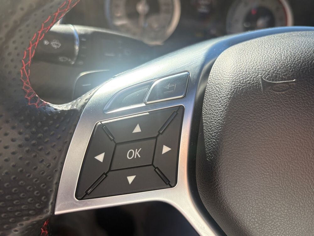 Classe A 220 Cdi 170 ch Amg Fascination 7g-dct /Toit ouvrant/Camera/C 2013 occasion 43120 Monistrol-sur-Loire