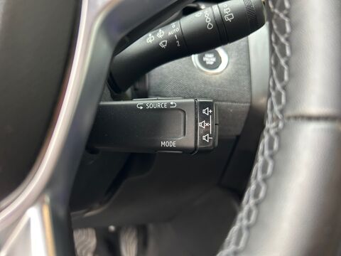 Clio 1.0 Tce 90ch Lutecia /CarPlay/R&eacute;gulateur-Limiteur/Radar AV-A 2021 occasion 18000 Bourges