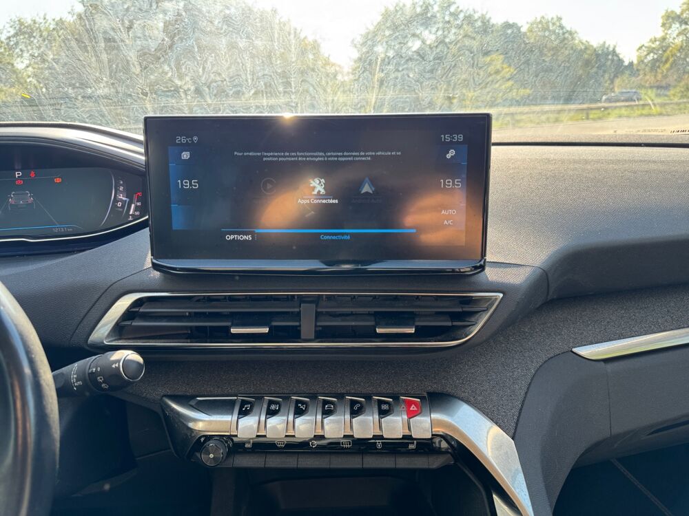 3008 PureTech 130 ch Allure Pack EAT8 /CarPlay/Cam&eacute;ra de recul/1&egrave; 2022 occasion 13300 Salon de Provence