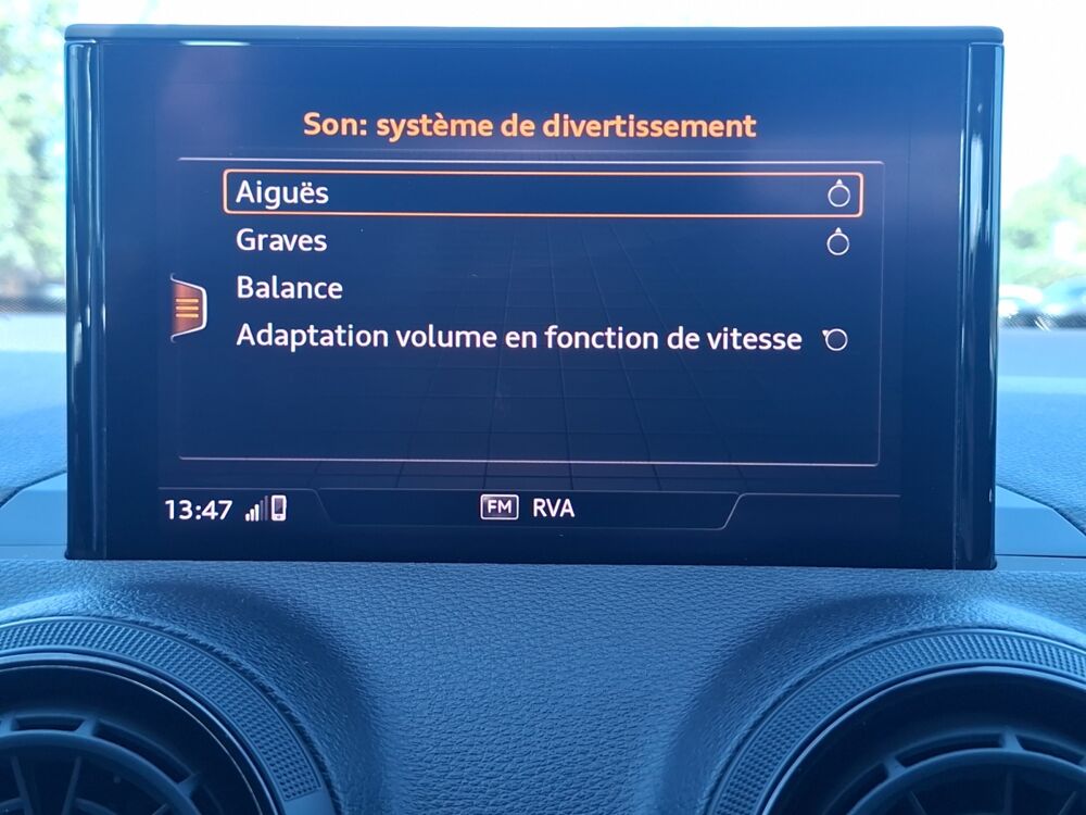Q2 1.0 30 Tfsi 115 ch Sport S-tronic Bva 2019 occasion 43000 Le Puy-en-Velay