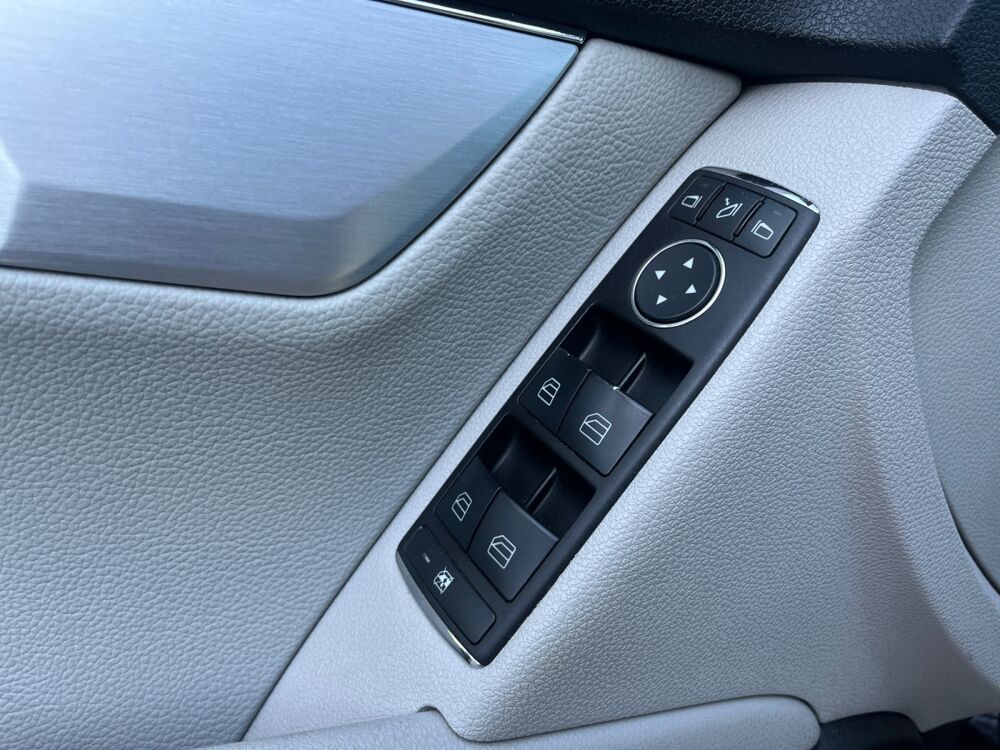 Classe C 200 Cdi 135 ch Avantgarde Pack Luxe Bva /Si&egrave;ges Semi Cuir Ch 2009 occasion 74200 Thonon-les-Bains