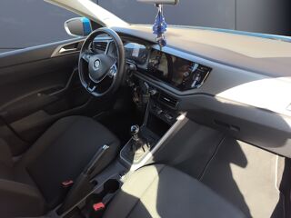 Polo 1.0 Tsi 95 ch Confort Line /Carplay&amp;AndroidAuto/R&eacute;gulate 2018 occasion 63500 Issoire