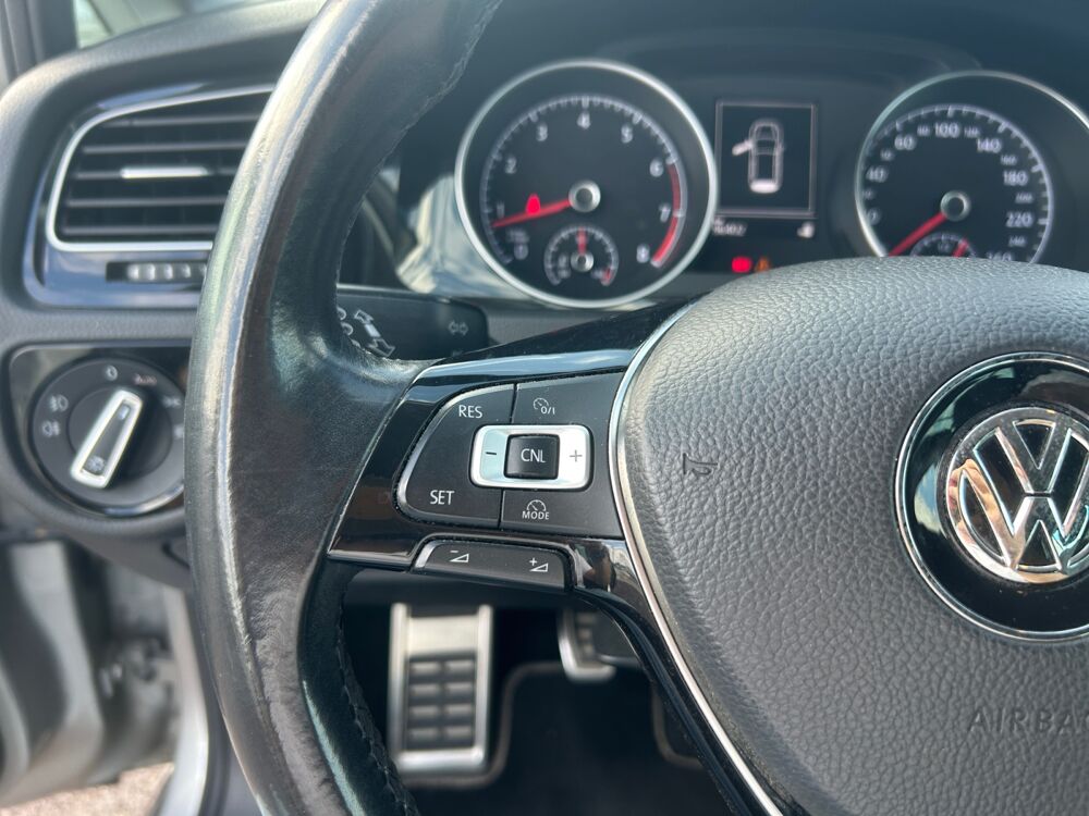 Golf 1.2 TSI 110ch Bluemotion Allstar /CarPlay/Cam&eacute;ra AR/Capteur 2016 occasion 18000 Bourges