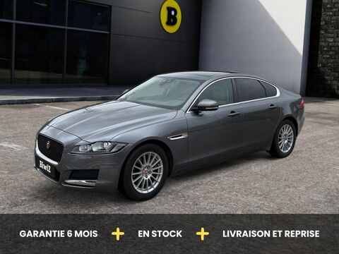Jaguar XF 2.0 D 165 ch E-Performance Pure /Toit ouvrant/Cam&eacute;ra recul/R 2017 occasion Lauzerville 31650