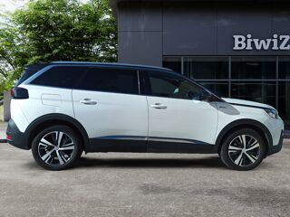 5008 GT Line /Peugeot GT Line 130 ch Cuir/Tissu 2017 occasion 59000 Lille