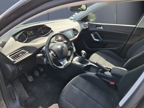 308 1.2 Vti 80 ch Active /Attelage 2016 occasion 41000 Blois