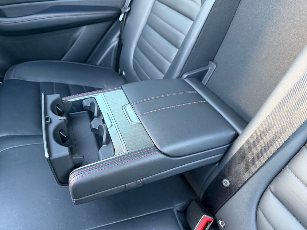MG.EHS 258 ch GDI PHEV Luxury /CarPlay et Android Auto/ Toit ouvran 2021 occasion 38300 Bourgoin-Jallieu