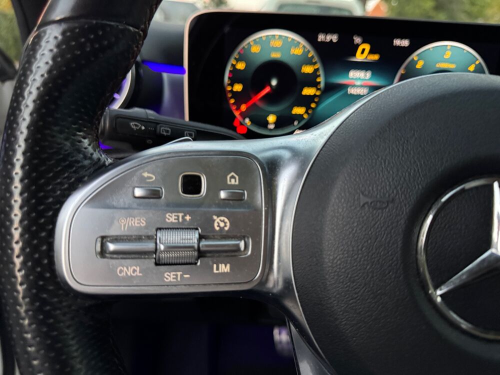 Classe A 180d 116 ch AMG Line 7g-dct /Suivi Complet/Pack Premium+/Car 2019 occasion 59000 Lille