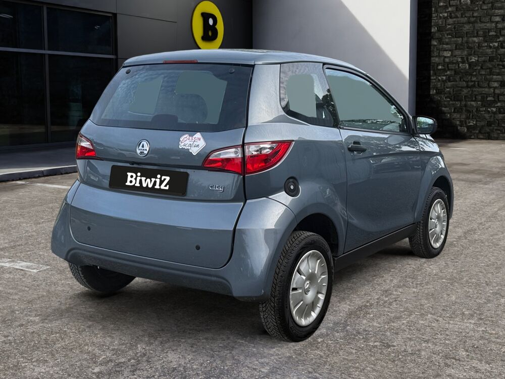 500 0.5 City 8 ch Bva /Cam&eacute;ra de recul/ Bluetooth 2023 occasion 14400 Bayeux