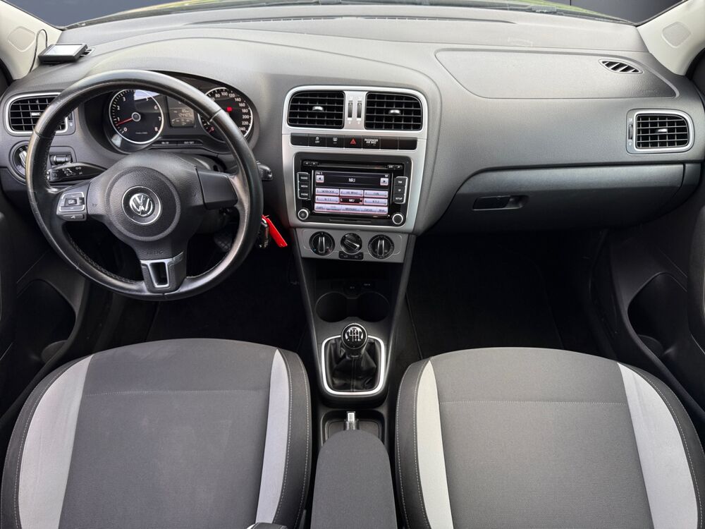 Polo 1.2 Tsi 105 ch Life /Clim/Radars Ar/Chaine de Distribution 2013 occasion 44800 Saint-Herblain