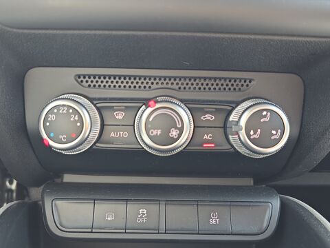 A1 1.6 Tdi 105 S-line /Distribution faite/GPS/X&eacute;nons Plus/Pack 2011 occasion 89000 AUXERRE