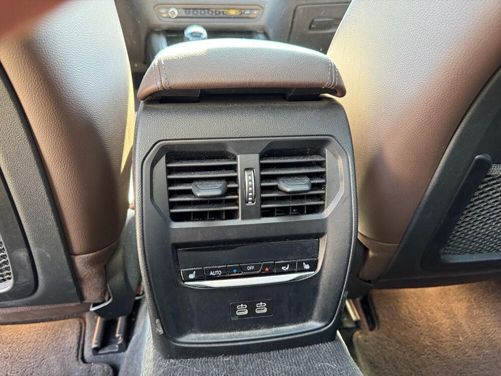 S&eacute;rie 3 330e 292 ch Edition Sport BVA8 /CarPlay/Cam&eacute;ra 360/Si&egrave;ge cha 2021 occasion 13300 Salon de Provence