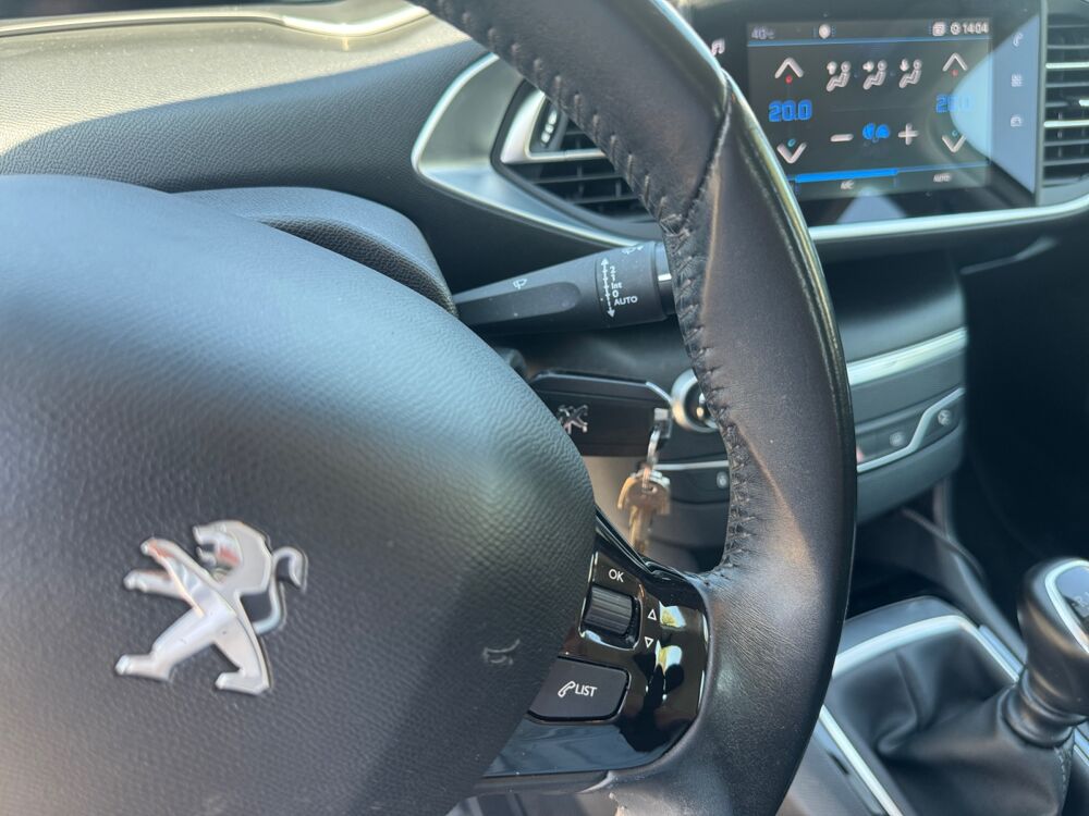 308 1.2 110 ch Active Business BVM6 /CarPlay/Distribution Neuve/ 2021 occasion 69340 Francheville