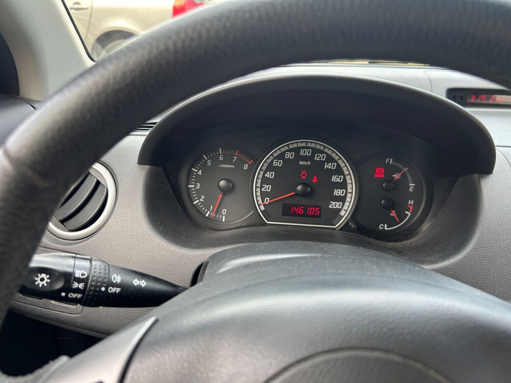 Swift 1.3 Vvt 90 Glx S 2009 occasion 46000 Cahors