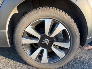 C3 1.2 l Vti 80 ch Exclusive /Roue de Secours/Distribution &agrave; jo 2017 occasion 42100 Saint-&Eacute;tienne