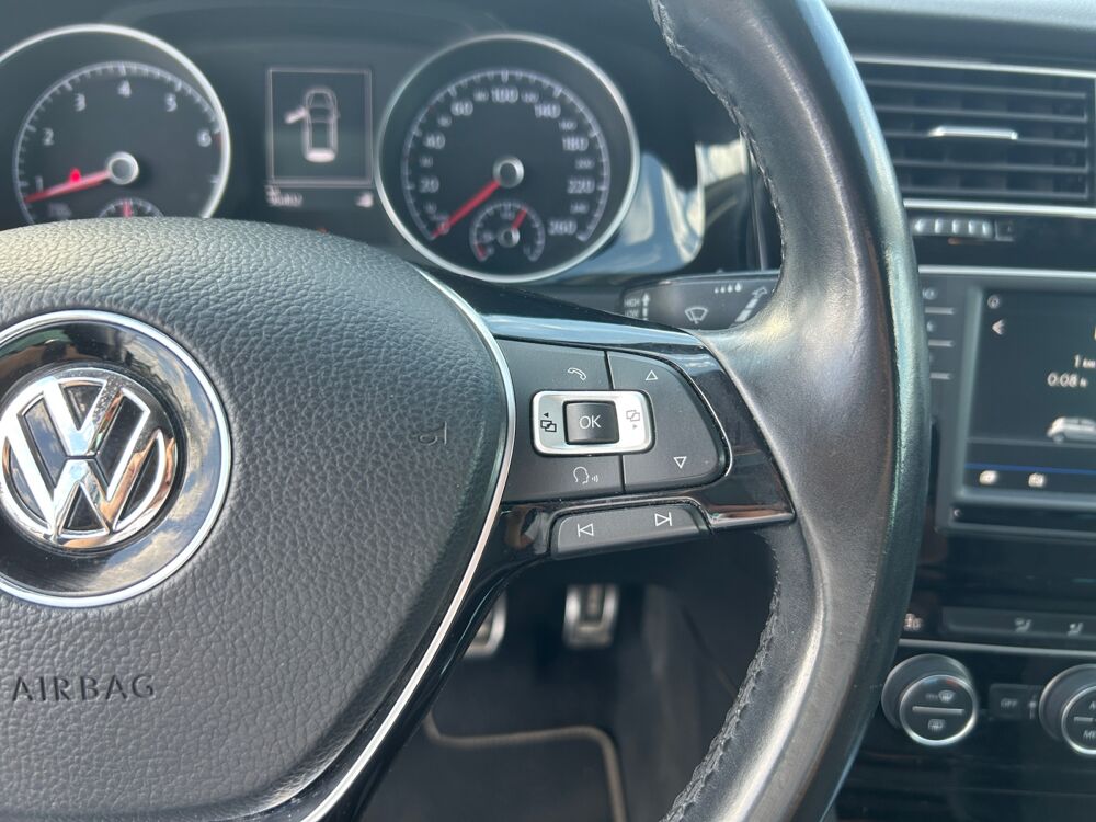 Golf 1.2 TSI 110ch Bluemotion Allstar /CarPlay/Cam&eacute;ra AR/Capteur 2016 occasion 18000 Bourges