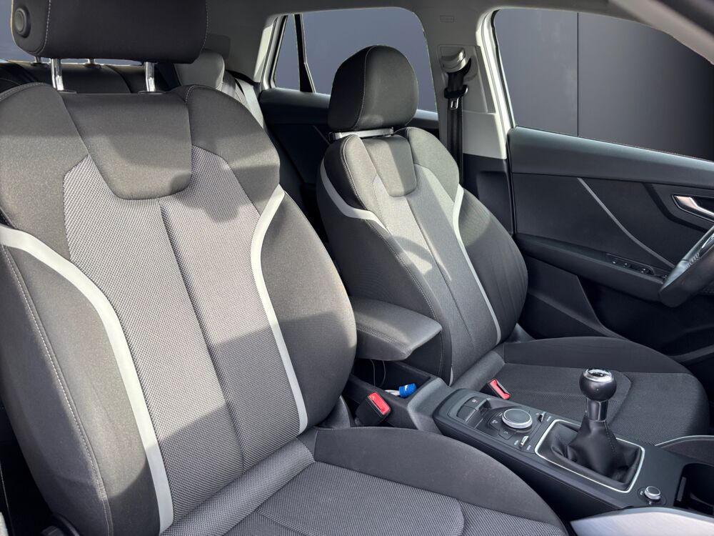 Q2 1.6 30 Tdi 115 ch Sport Pack S-line /Pack S-line/MMI/Si&egrave;ges 2019 occasion 43120 Monistrol-sur-Loire