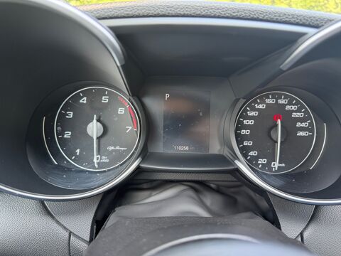 Giulia 2.0 TB 200 ch AT8 Super 2017 occasion 38300 Bourgoin-Jallieu