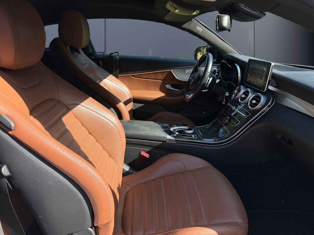 Classe C Coupe 2.0 300 245 ch Sport Line 7g-tronic Bva /Toit ouvrant/ 2016 occasion 31650 Lauzerville